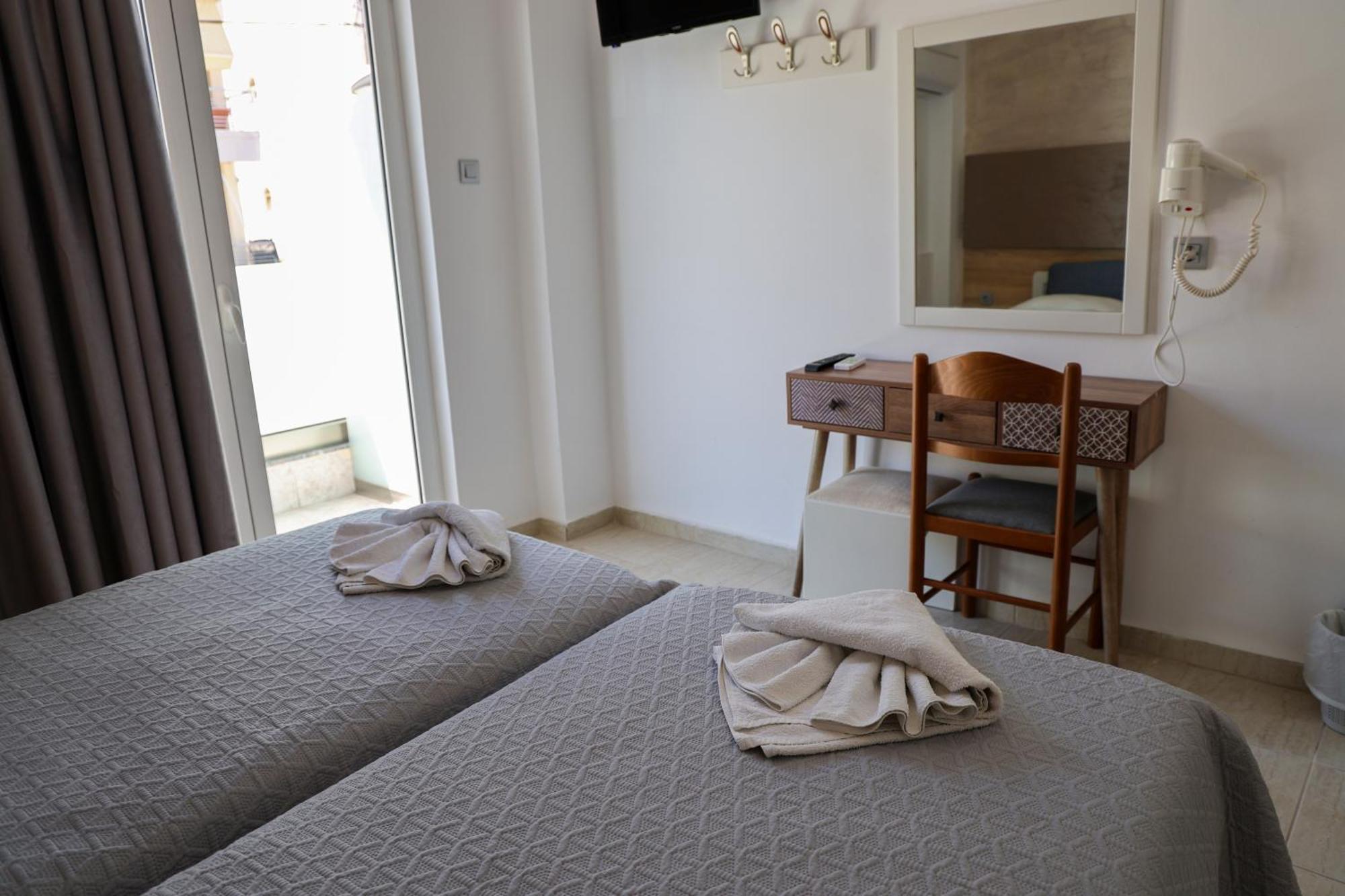 Marie Hotel คอสทาวน์ ภายนอก รูปภาพ
